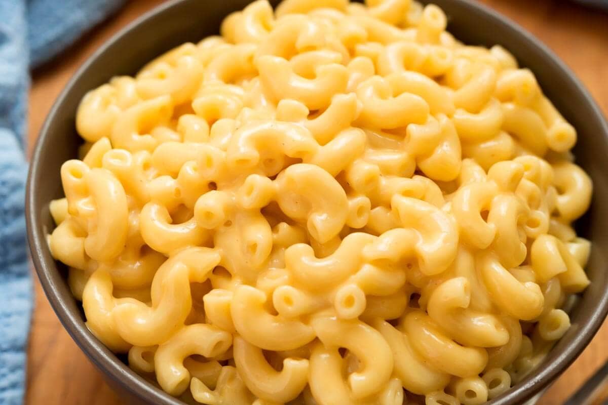 Instant Pot Mac and Cheese in a bowl, closeup