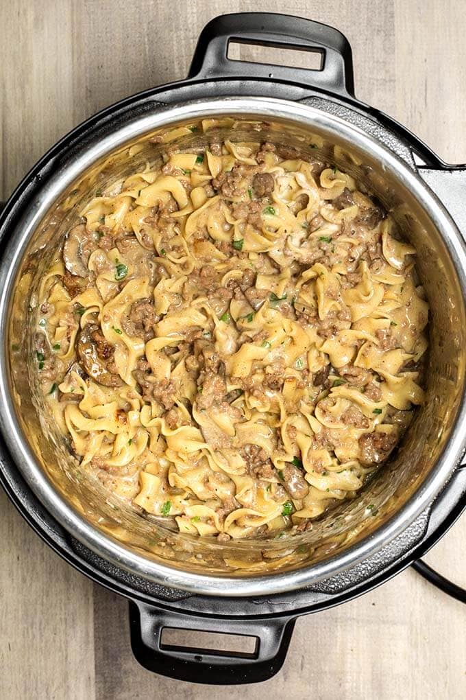 Hamburger Stroganoff in pressure cooker