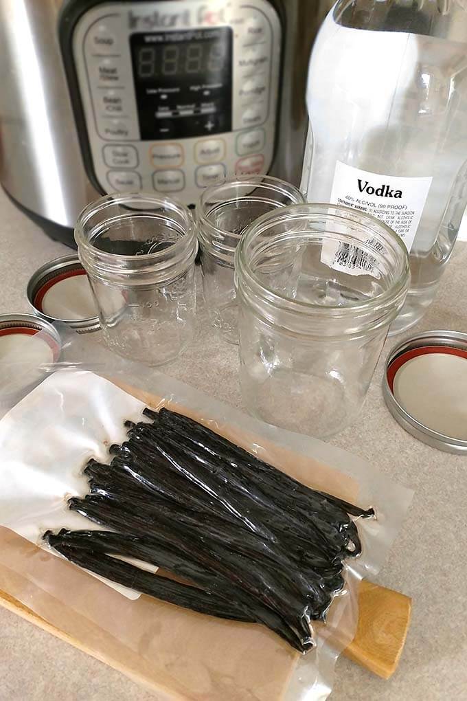 Supplies and ingredients needed to make vanilla