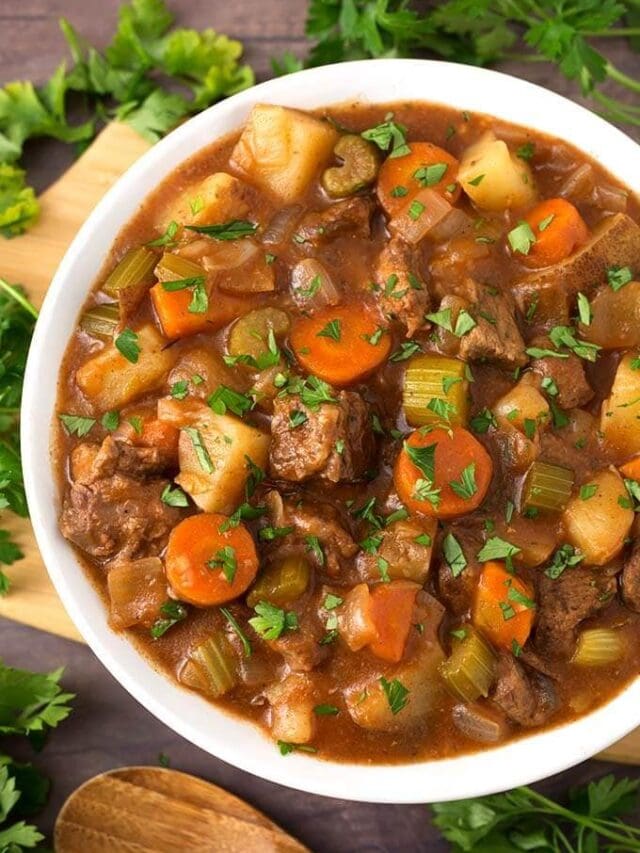 Classic Slow Cooker Beef Stew Story - Simply Happy Foodie