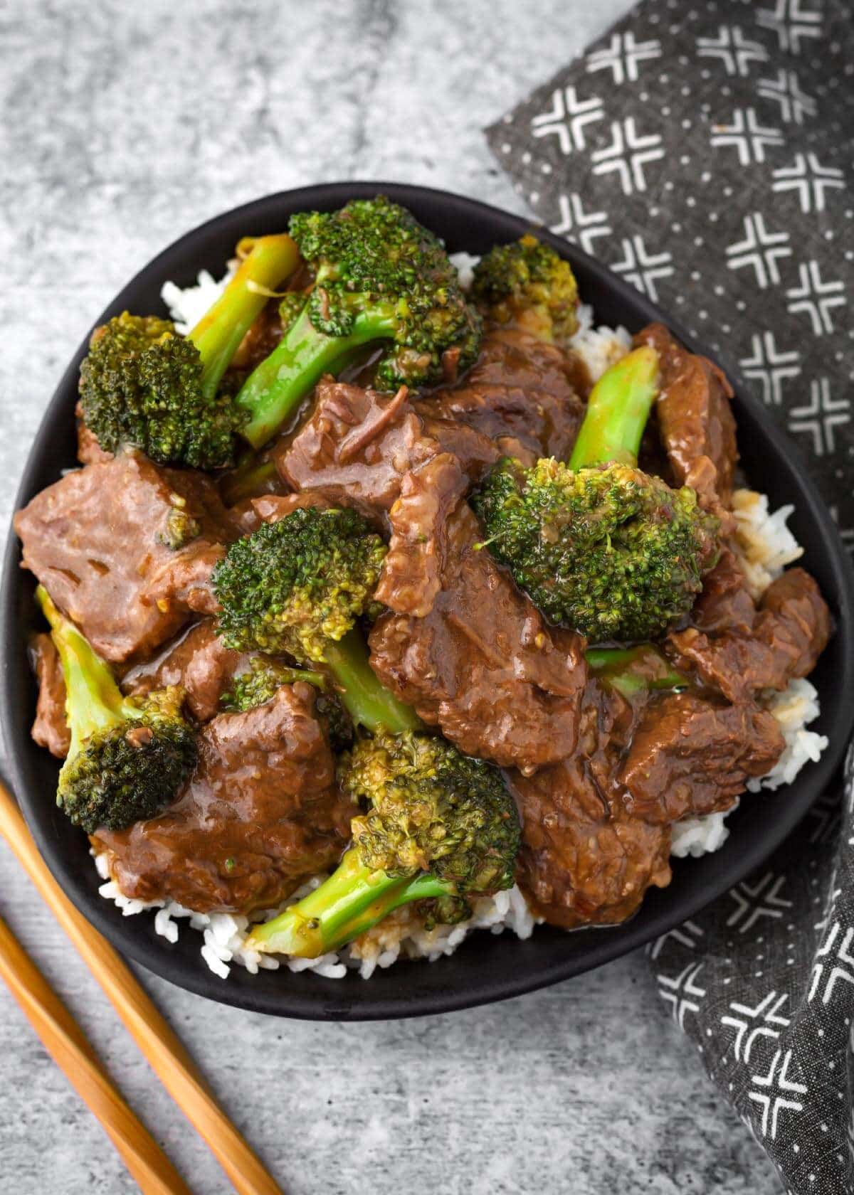 Instant Pot Beef and Broccoli in a black bowl