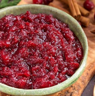 Slow Cooker Cranberry Sauce