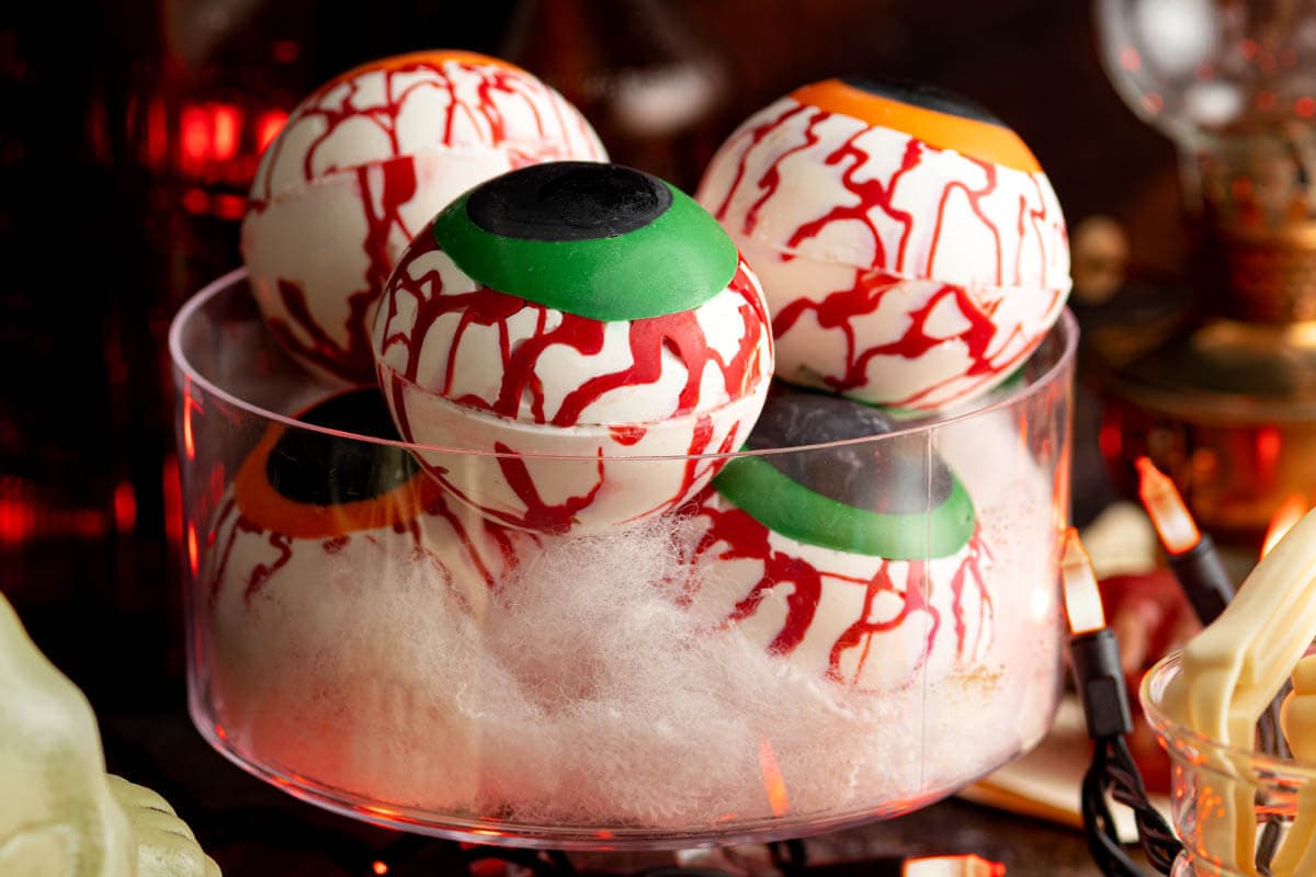 Halloween Eyeball Hot Cocoa Bombs