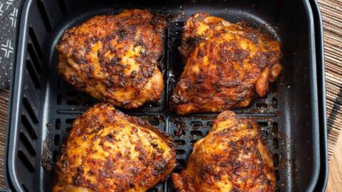 air-fryer-chicken-thighs-