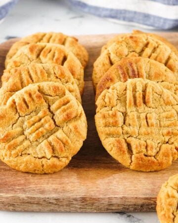 Air Fryer Peanut Butter Cookies