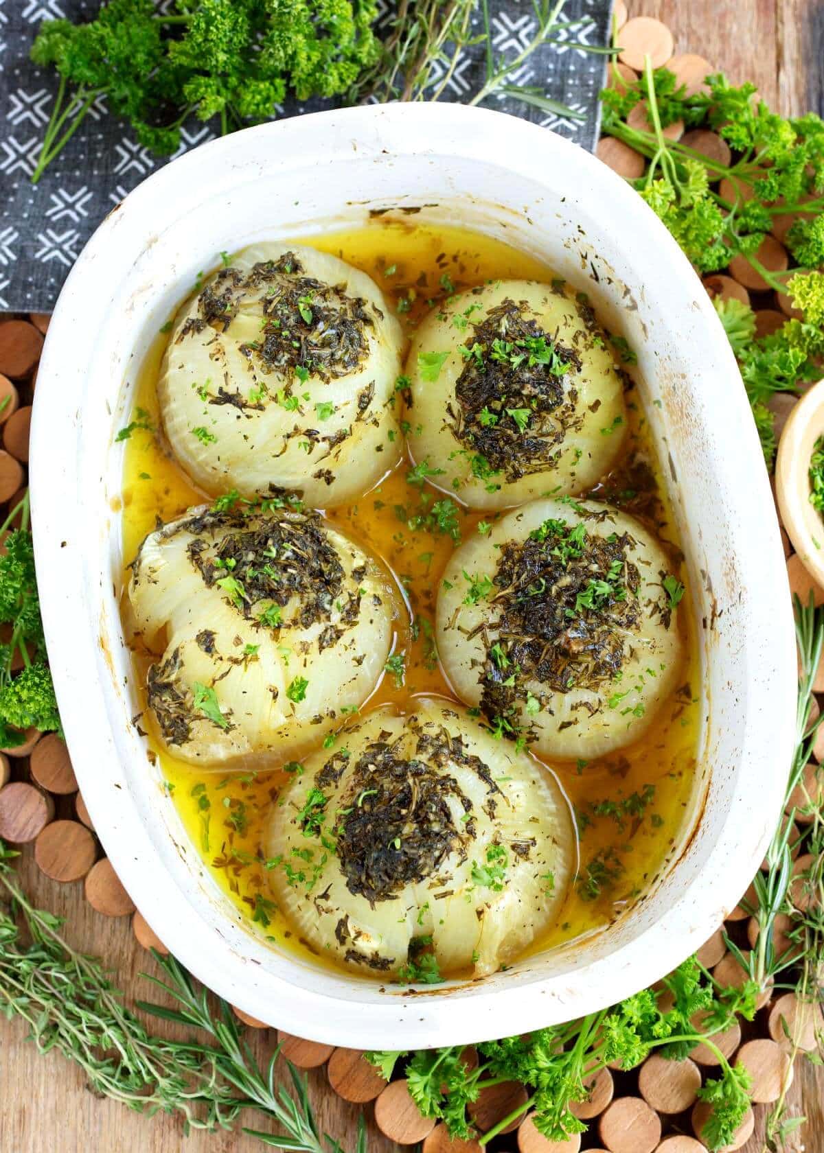 baked herbed onions