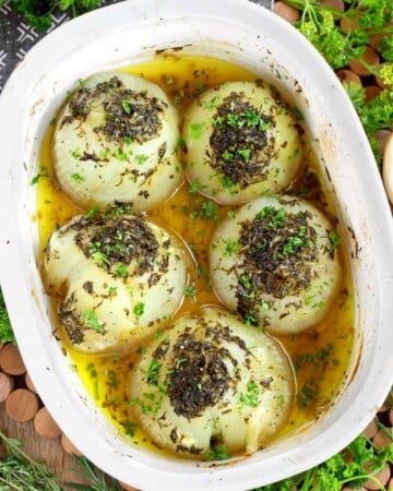 baked herbed onions