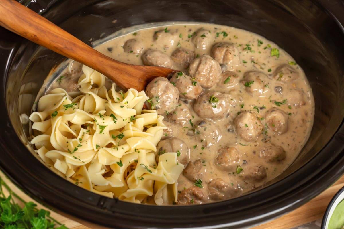 Crockpot Swedish Meatballs