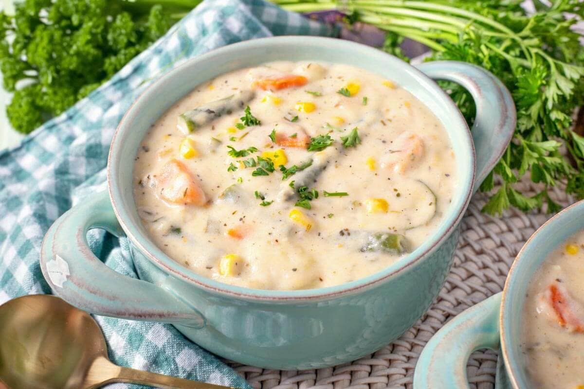 Homemade Creamy Vegetable Soup
