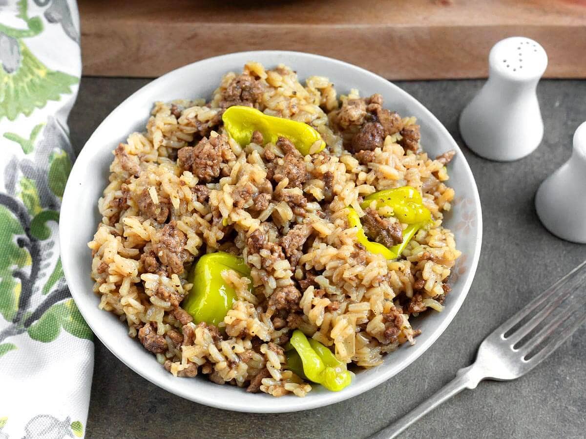 mississippi ground beef and rice in a bowl