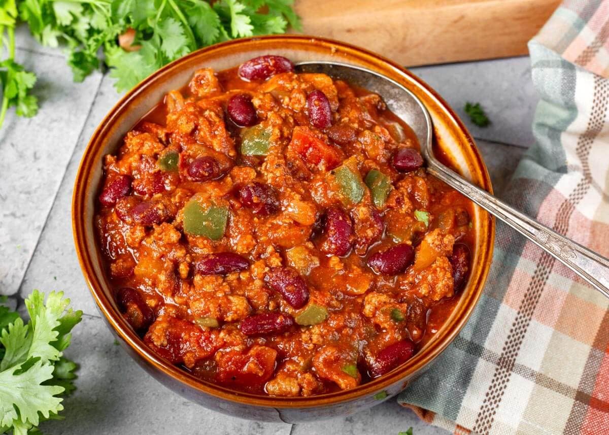 bowl of wendy's style chili